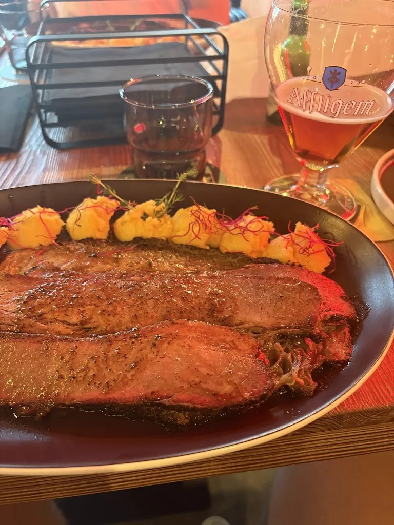 Jos Parel_Nero Grill_Aci Sant'Antonio_review