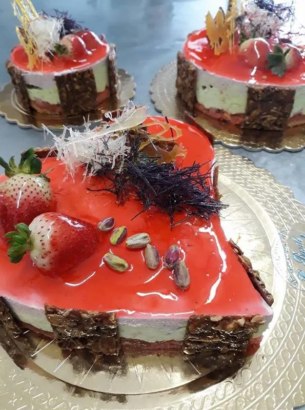 Pasticceria Di Basile Carmelo_Aci Sant'Antonio_slider_image_3