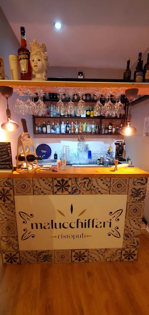 Malucchiffari ristopub_Agira_slider_image_1