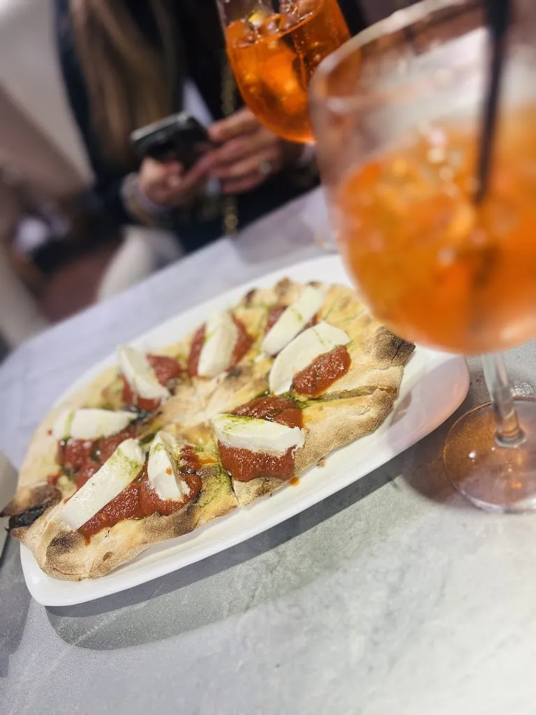 Anthony Joosten_Ca'puccino | Sicilia outlet Village_Agira_review