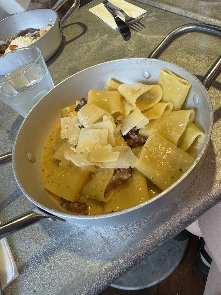 Billie Bones_Ca'puccino | Sicilia outlet Village_Agira_review