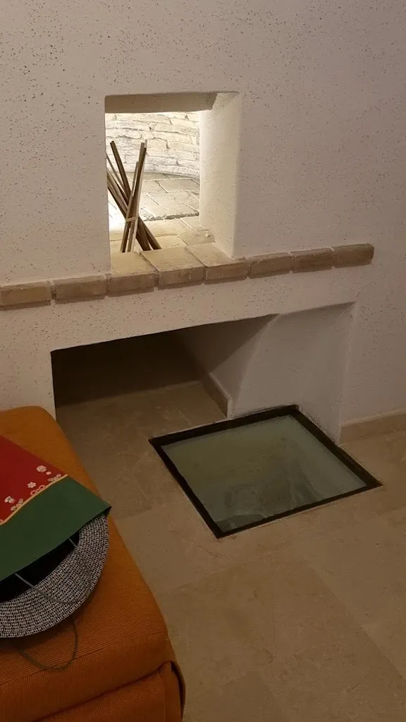 Agx Agx_Houses in Borgo_Agira_review