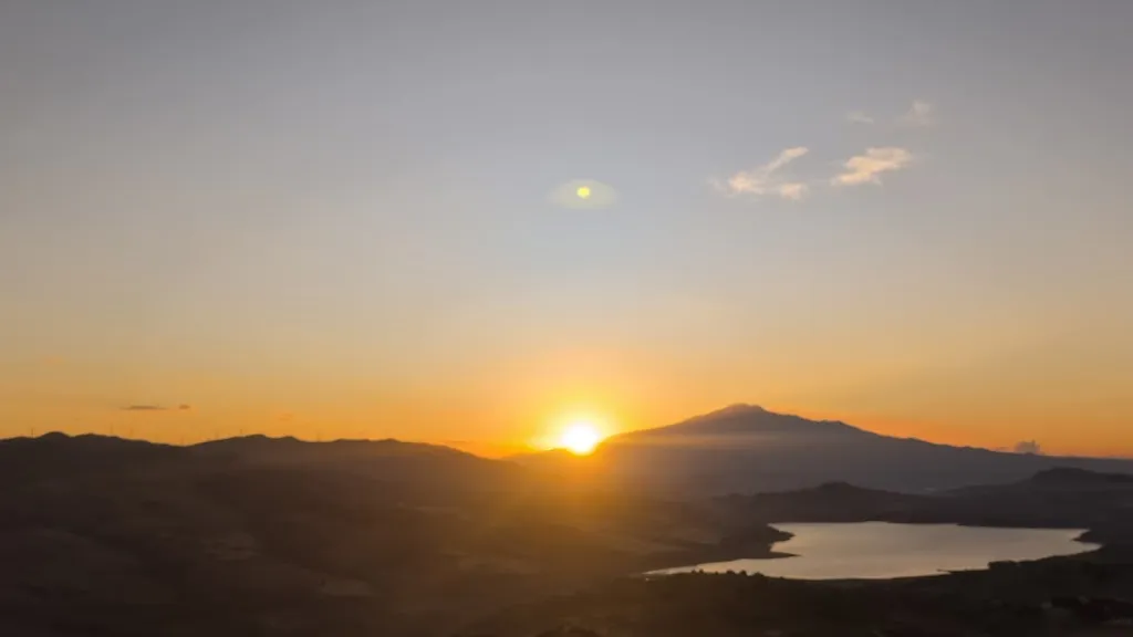 RICARDO MATA_Case al Borgo-Agira Centre-Home Relais_Agira_review