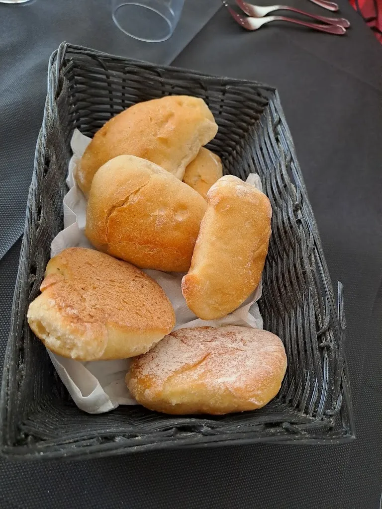 Angela Zanicchi_Ristorante Pizzeria Number One_Agira_review