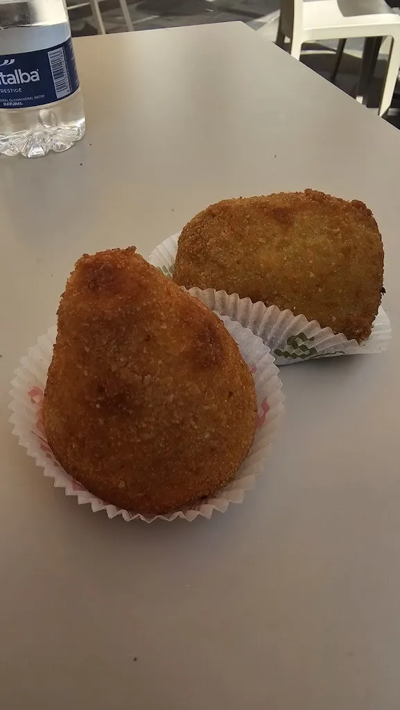 Mihail Mihaylov_Sicilia's_Agira_review