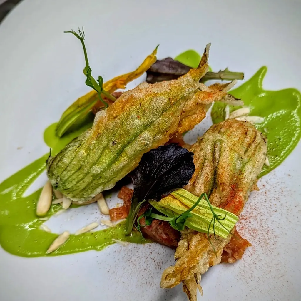 Seeasily - trattoria moderna_Agira_slider_image_2