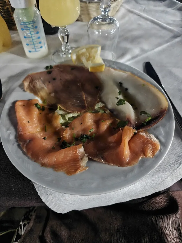 Laura G_La Cascina Ristorante Pizzeria_Acquedolci_review