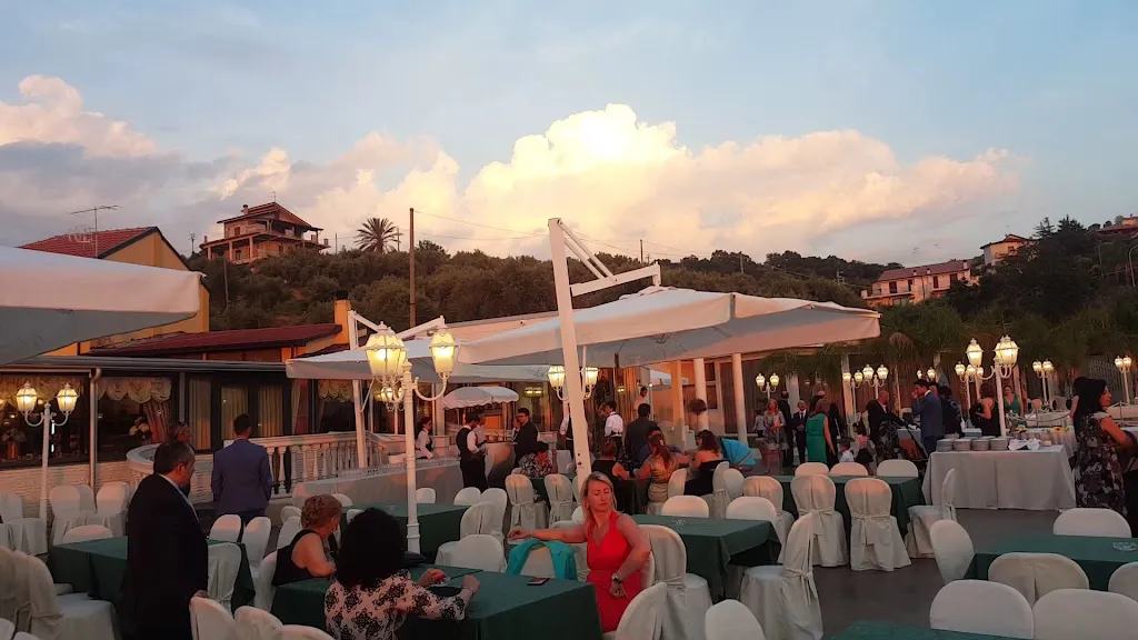 La Cascina Ristorante Pizzeria_Acquedolci_slider_image_2