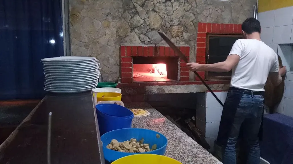 Pizzeria Il Giardino da Mario_Acquedolci_slider_image_2