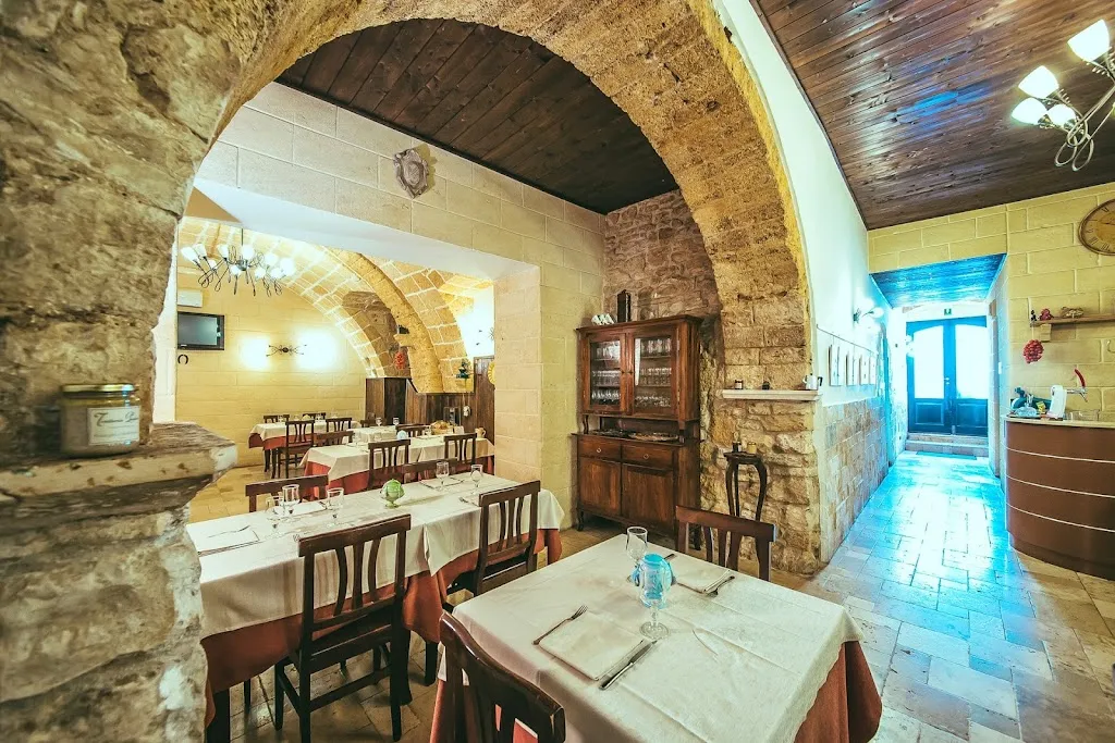 Trattoria Pugliese / 1888 Lounge Bar_Gioia del Colle_slider_image_1
