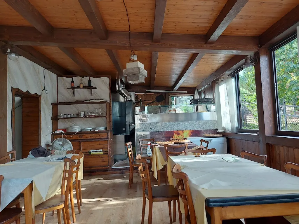 Strapizza_Acquedolci_slider_image_1