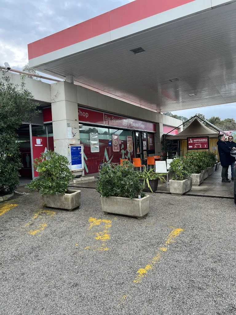 Autogrill restaurant in Acquedolci