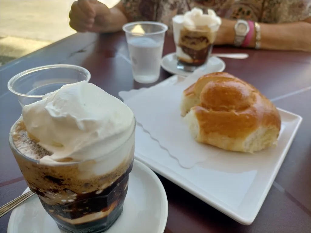 Mary Filippini_Bar pasticceria Chantigne_Acquedolci_review