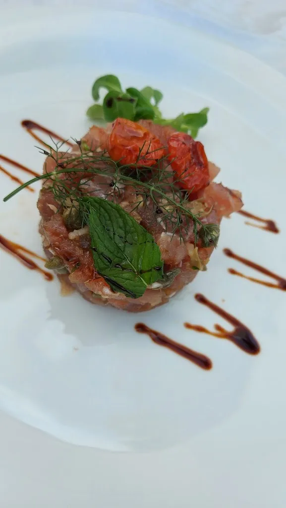 Christoph H._A Tinkitè_Acquedolci_review