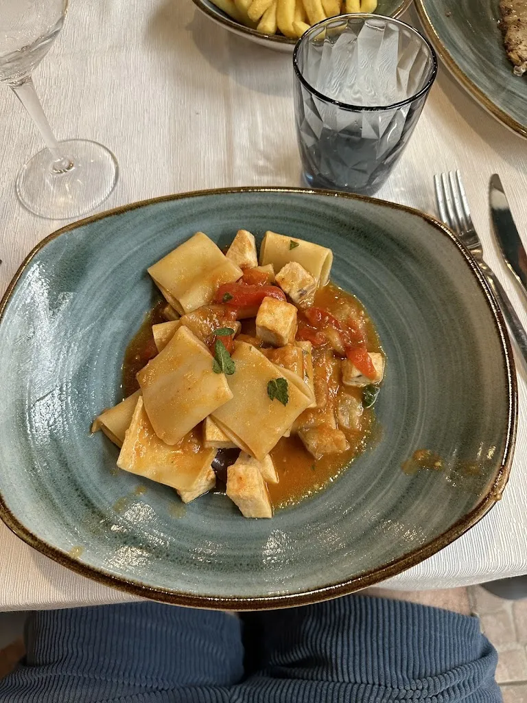 Richard Schulz_Trattoria di Pesce I CUMPAREDDI_Acquedolci_review