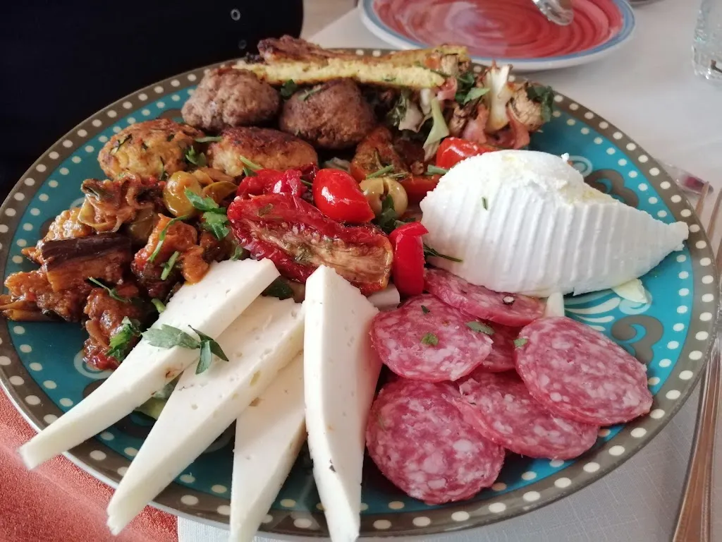 Aurimas Dainius_Trattoria Antichi Sapori Aidonesi_Aidone_review