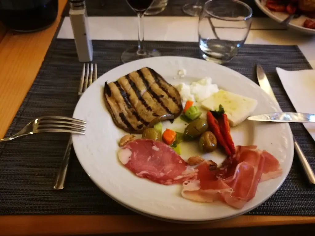 Ristorante Eyexei Morgantina_Aidone_slider_image_2