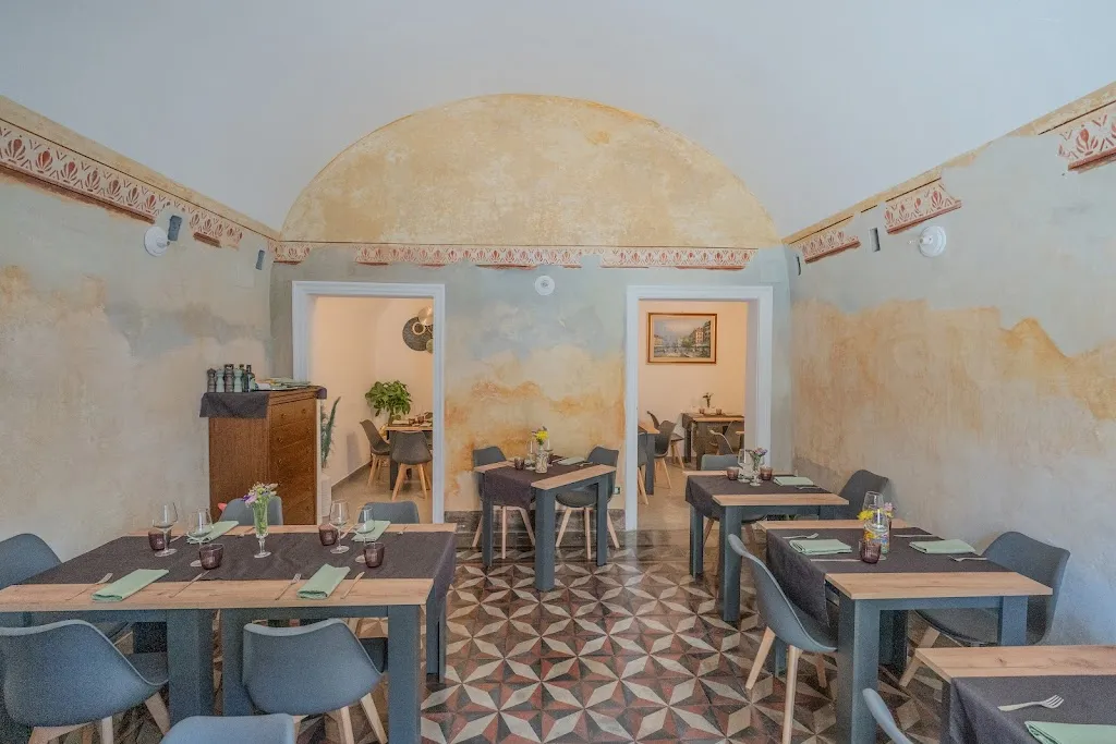 Osteria Mediterranea - Di Maria restaurant in Agliandroni-Paternella