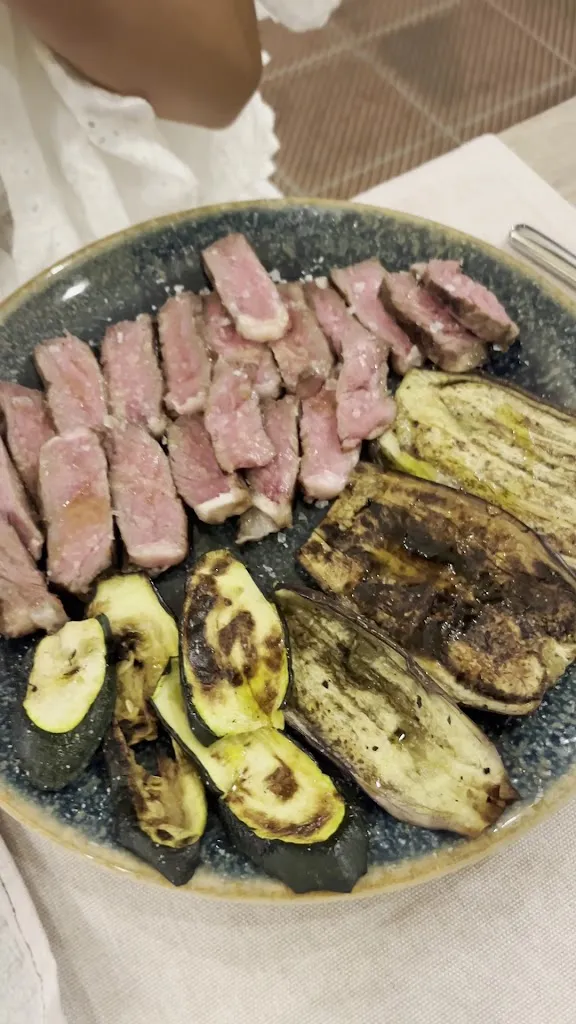 Casabianca Restaurant_Agliandroni-Paternella_slider_image_2