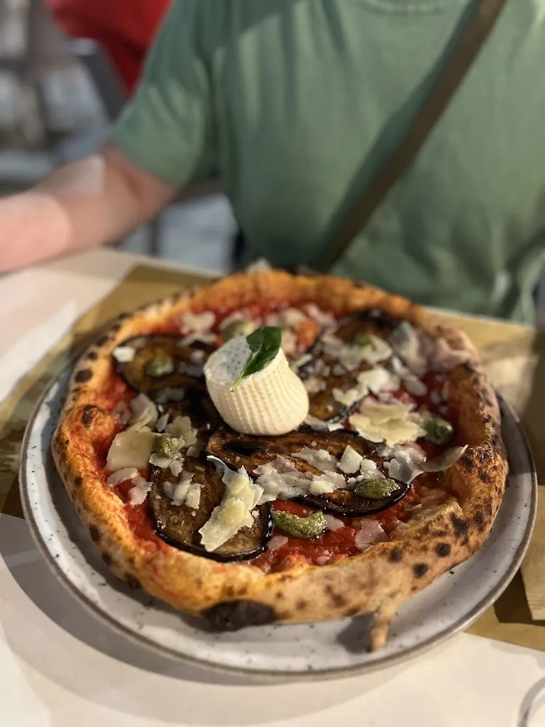 Su Ni_Ouh lá lá_Agliandroni-Paternella_review