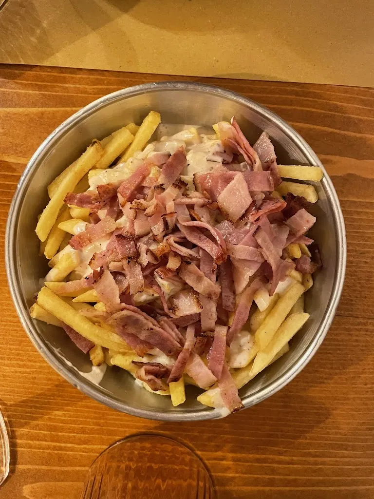 F_Ouh lá lá_Agliandroni-Paternella_review