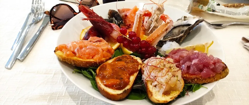 Ristorante TerraSinus_Agliandroni-Paternella_slider_image_3