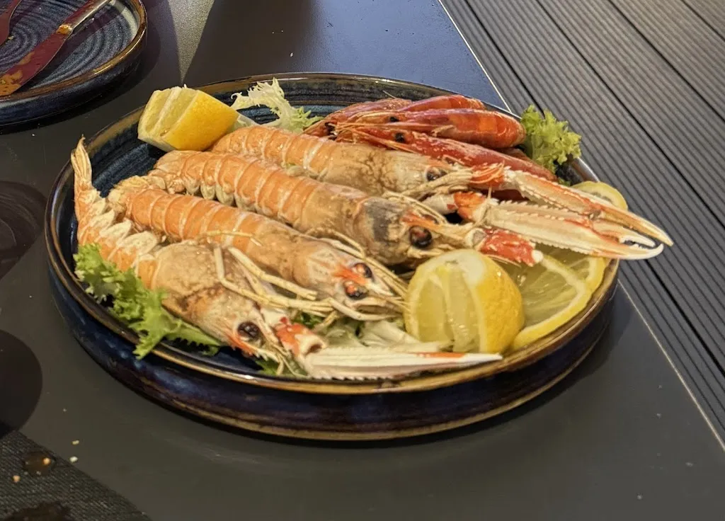 Alan Brookstone_Pesca Azzurra Restaurant_Agliandroni-Paternella_recensione