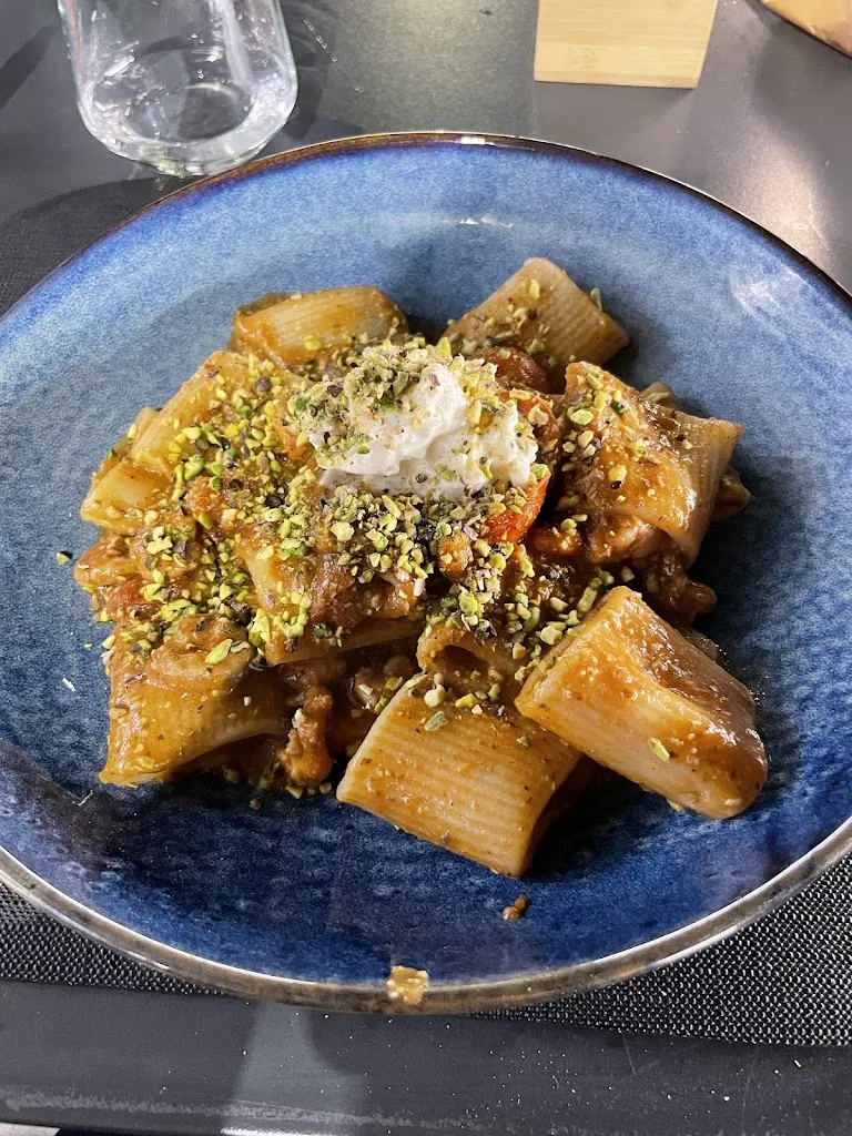 Pesca Azzurra Restaurant_Agliandroni-Paternella_slider_image_3