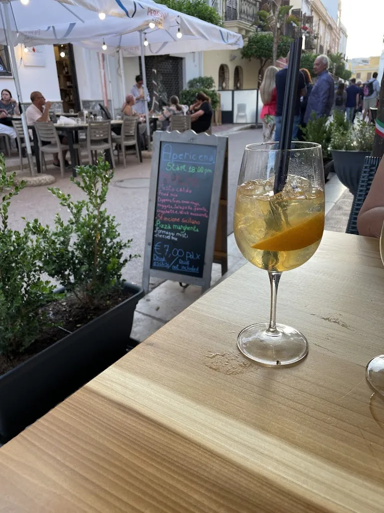 VN Palazzolo_Stilnovo Cafè Food & Drink a Terrasini_Agliandroni-Paternella_review