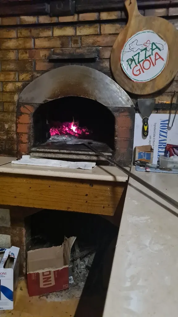 Sorin Tamas_Manhattan_Gioia del Colle_review