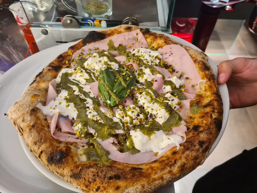 49GANCI TRATTORIA&PIZZERIA_Agliandroni-Paternella_slider_image_3