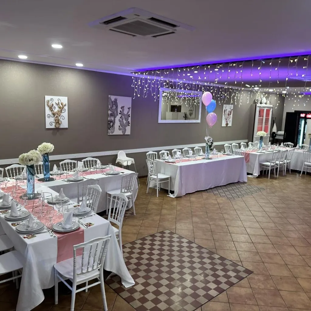 La Favarotta Ristorante pizzeria sala banchetti restaurant in Agliandroni-Paternella