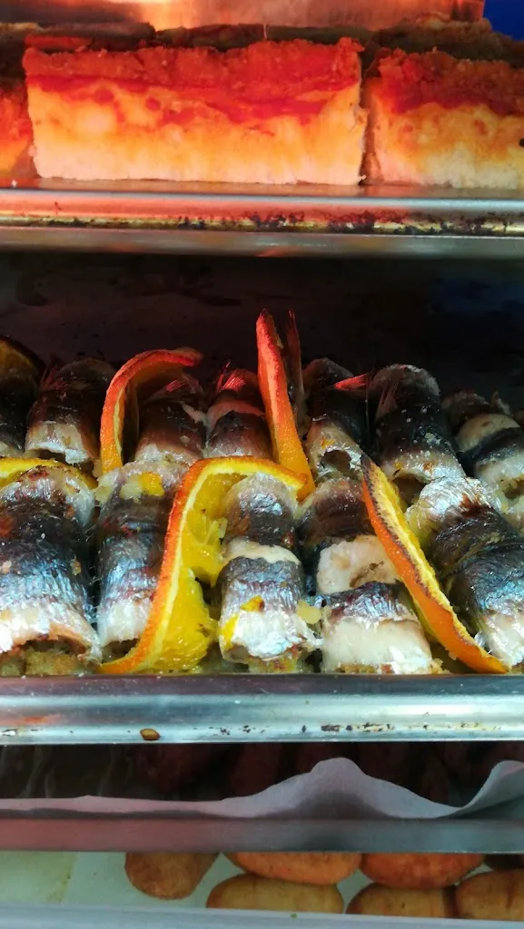 Menu_iCLUB Lounge Restaurant_Agliandroni-Paternella_image_8