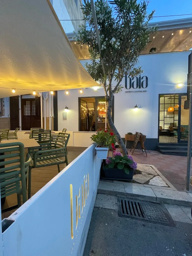 Baia Bistrot e Cocktail Bar_Agliandroni-Paternella_slider_image_1