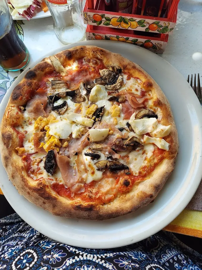 Gina Maniscalco_Pizzeria Trattoria Movida F.lli Settecasi_Alessandria della Rocca_review