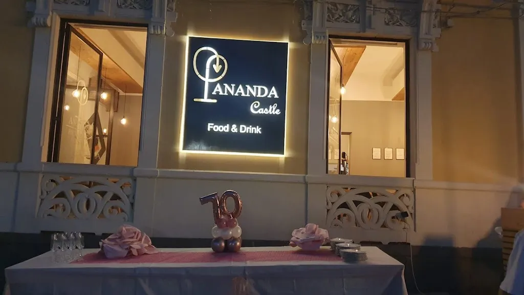 Ananda Castle Food & Drink restaurant in Adrano