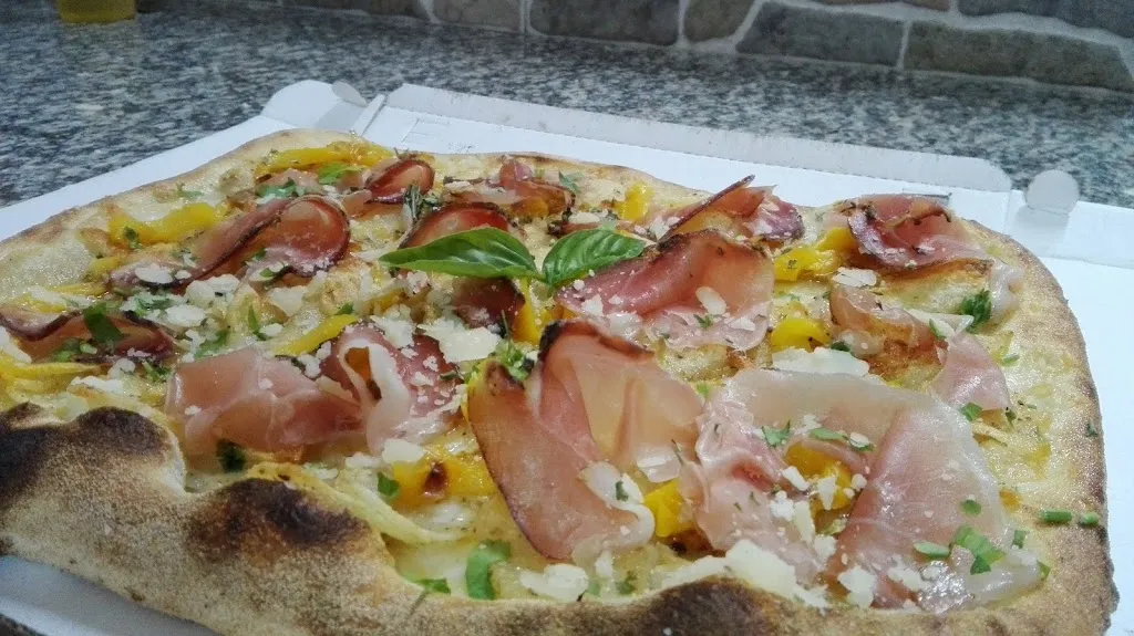 The Chef Pizzeria D'Autore_Adrano_slider_image_3