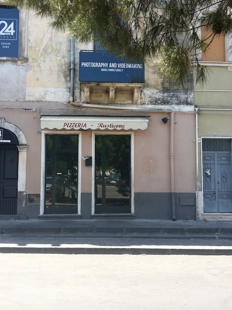 Rusticone restaurant in Adrano