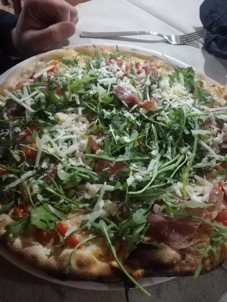 Maria Grazia Monteleone_Pizza Mania Adrano_Adrano_reseña