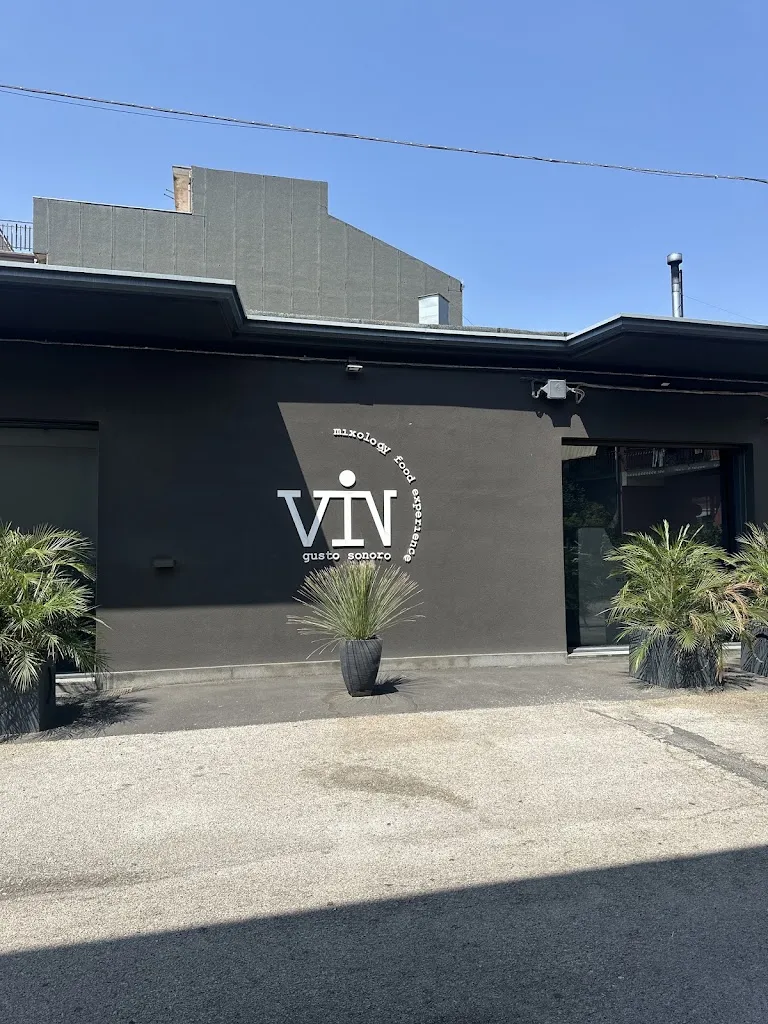 VIN Gusto Sonoro_Adrano_slider_image_3