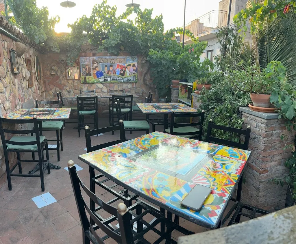 La Vite | Ristorante_Adrano_slider_image_1