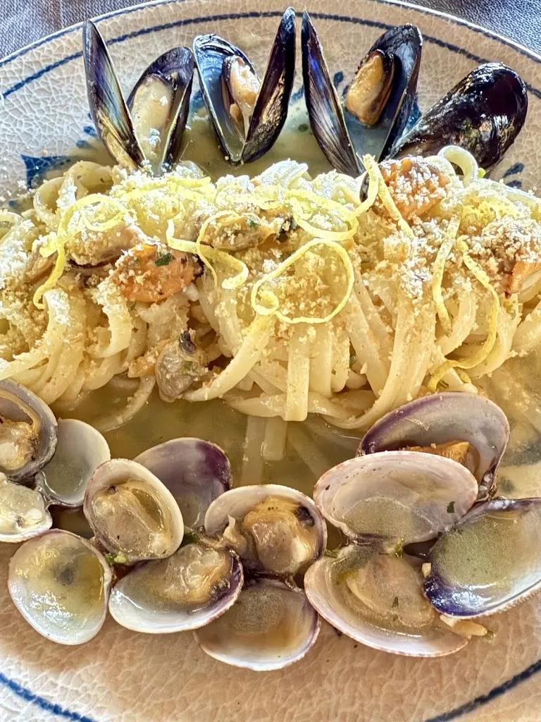 Leonardo Critone_Era Ura by Cadetto_Alì Terme_review