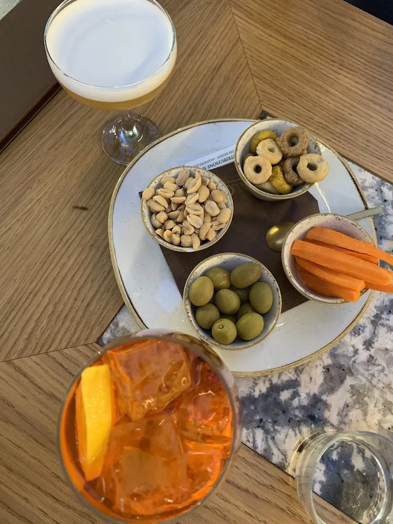 Wioletta Tobijasiewicz_Salotto - Mescolanze e Specialità_Gioia del Colle_review