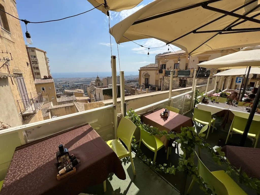 Doug 2624_L’ Ambasciata di Sicilia - DARIO -_Agrigento_review