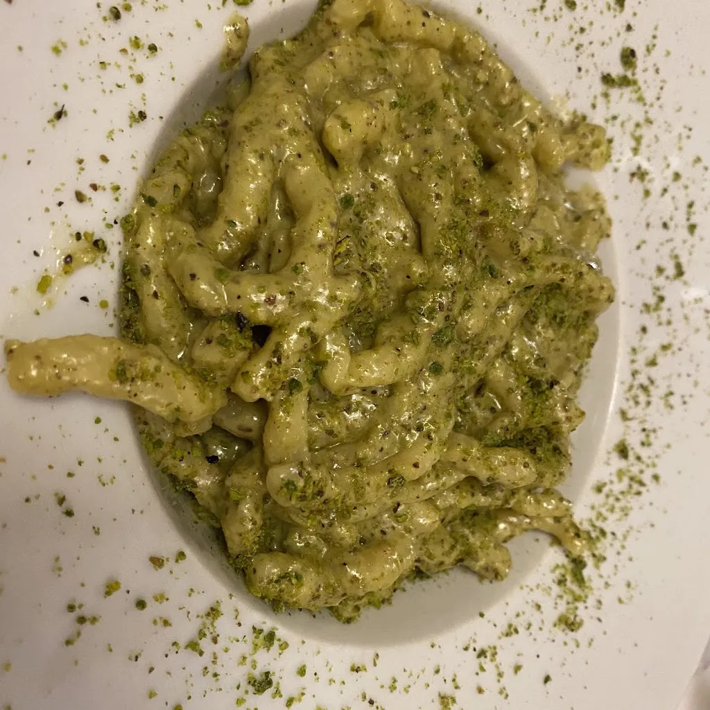 Kate Holmes_L’ Ambasciata di Sicilia - DARIO -_Agrigento_review