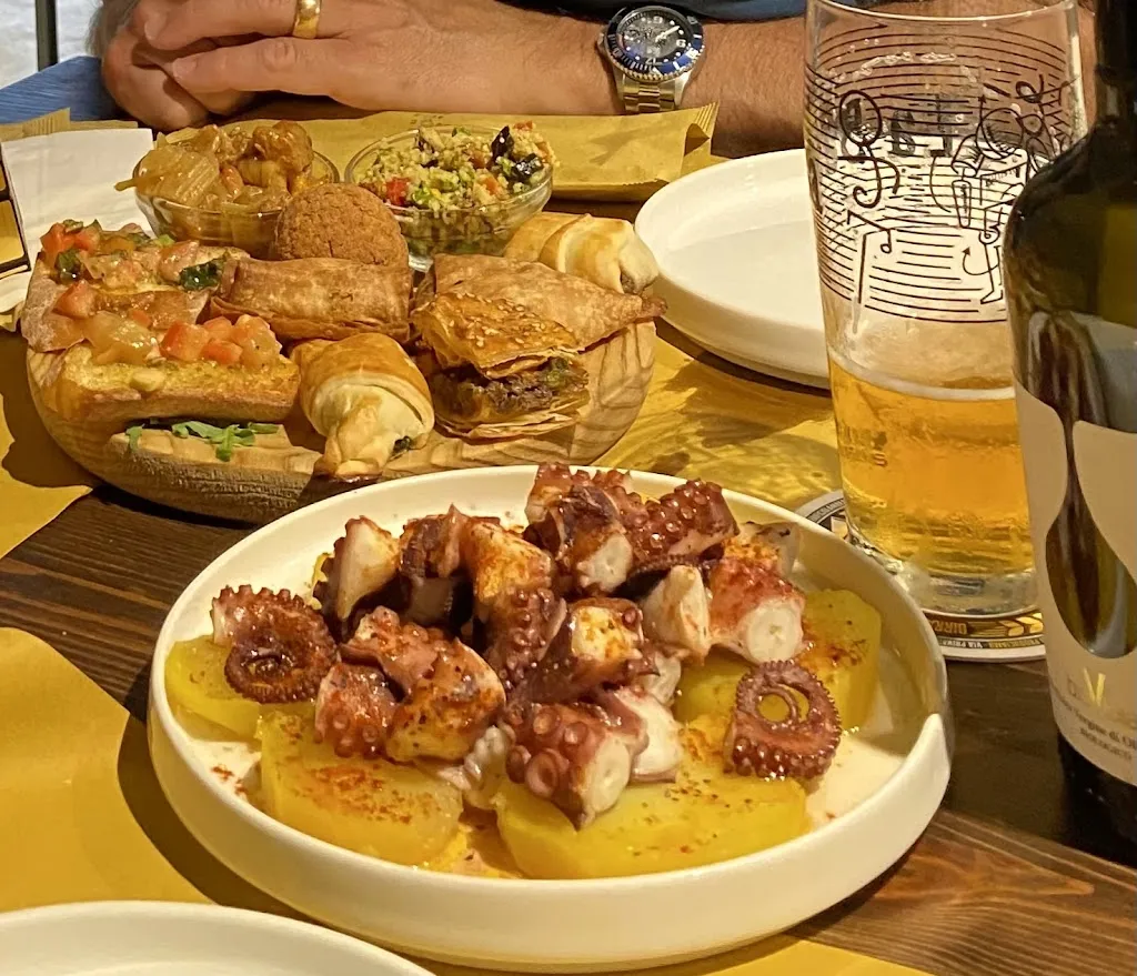 Michael Keller_Foresteria San Giacomo_Alcamo_review