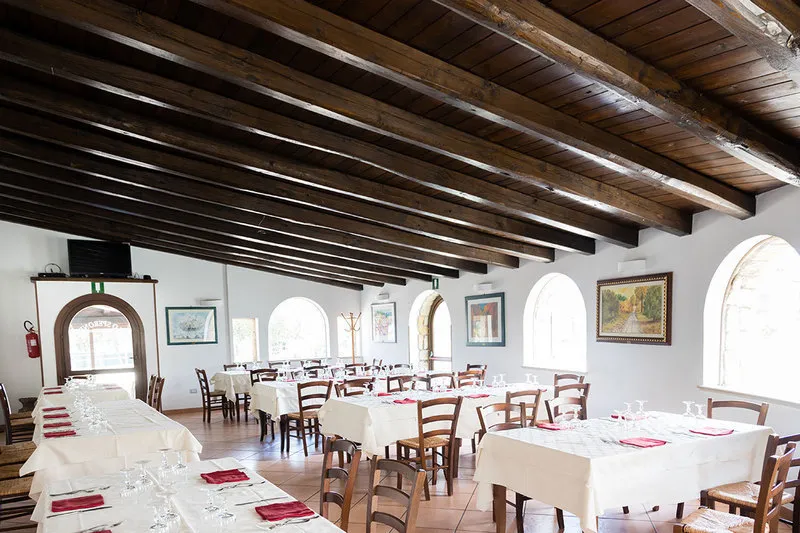Lo Sperone Ristorante Maneggio_Alcamo_slider_image_1