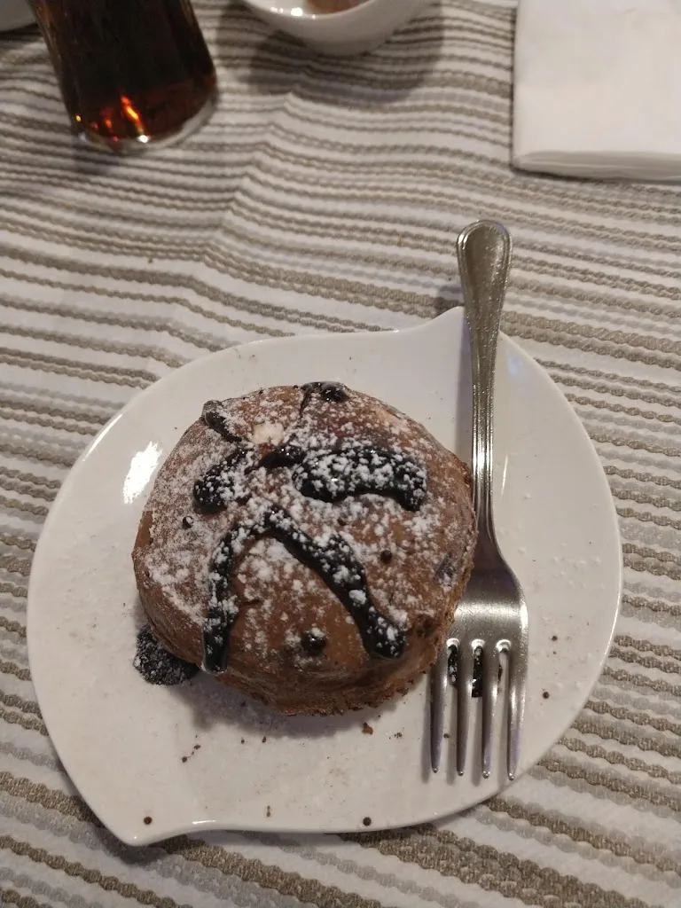 Juliana Dalssaso_Al Castello Pizzeria Birreria_Gioia del Colle_recensione