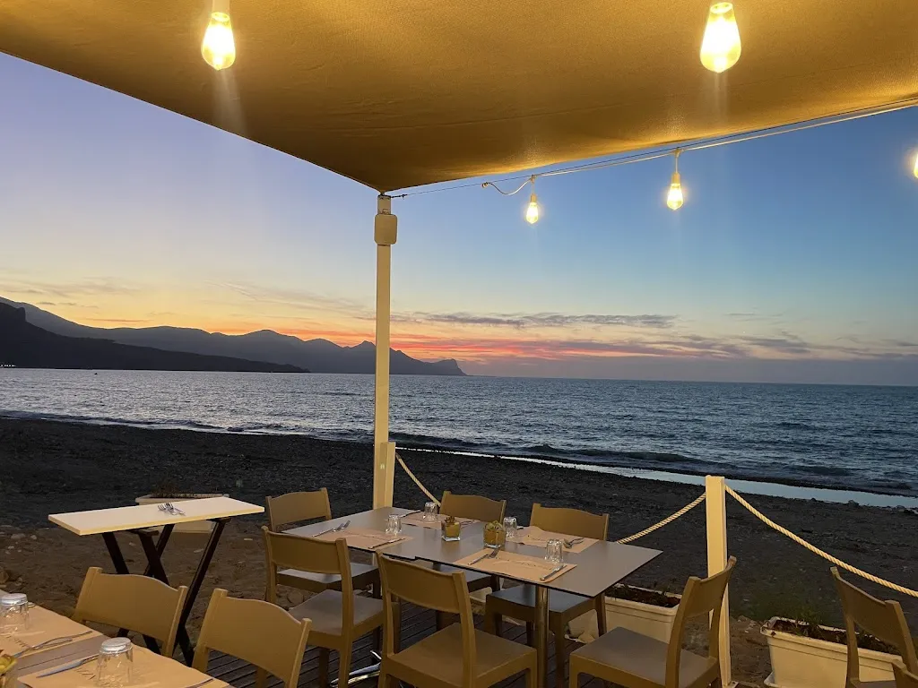 Magazzinazzi Ristorante & Pizzeria restaurant in Alcamo