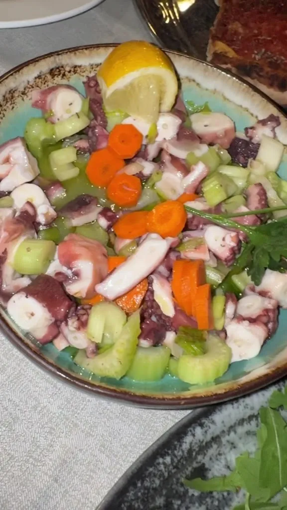 Magazzinazzi Ristorante & Pizzeria_Alcamo_slider_image_2